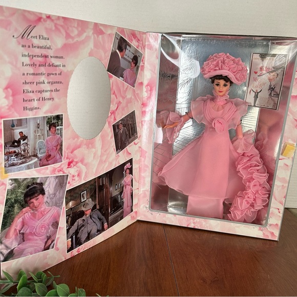 🌸 BARBIE • My Fair Lady “Eliza Doolittle” Barbie Doll (ca.1996) - Picture 5 of 15